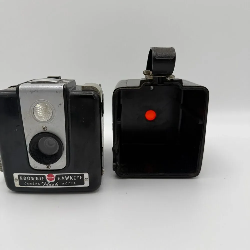 Kodak Brownie Hawkeye Flash Model Camera – Untested As-Is – Vintage Box Camera
